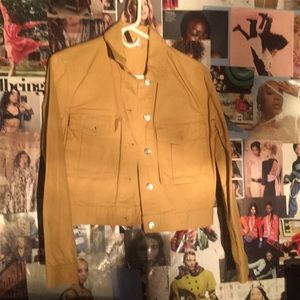 Selling a Jack I bought only worn once love the color but I have to many jackets